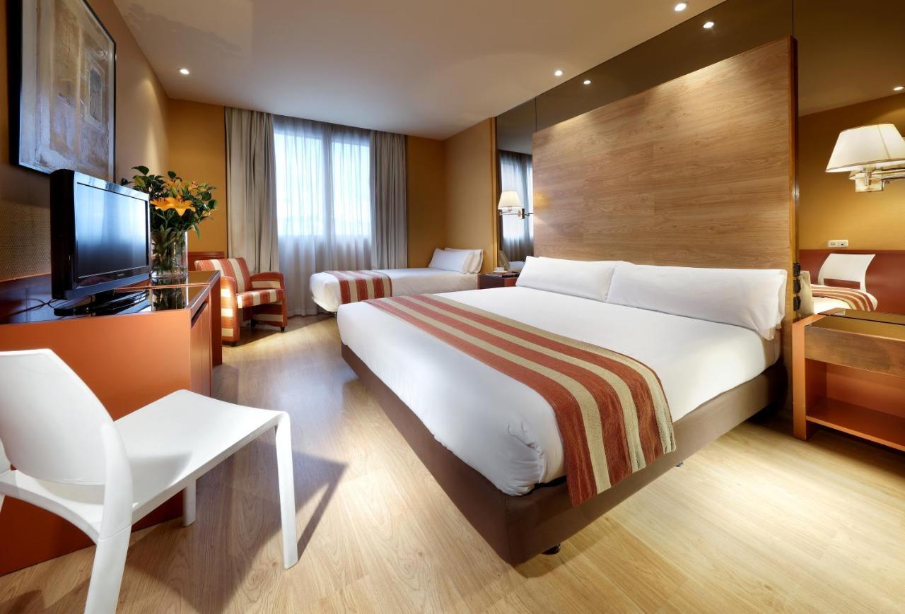 Crisol Puerta De Burgos Hotel Luaran gambar